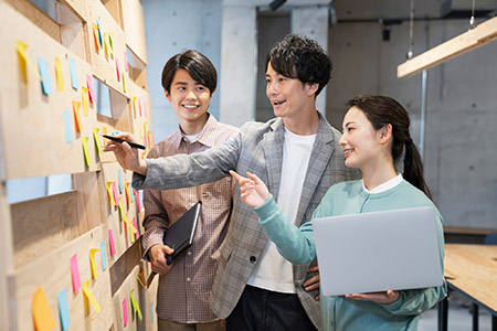 ビジネス職の求人特集です。
